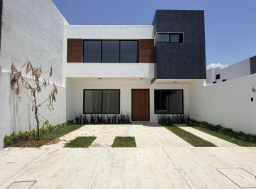Casa · 176m² · 4 Recámaras · 2 Estacionamientos · Casa en Venta en Lomas del Dorado Boca del Río Veracruz