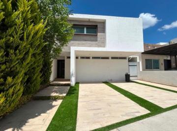 Casa de 3 habitaciones, Querétaro · Casa en Lomas de Juriquilla.