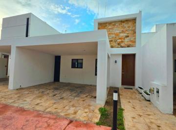 Casa de 3 habitaciones, Mérida · Casa en Renta en Santa Gertrudis Copó,mérida con Aires Acondicionados Inverter