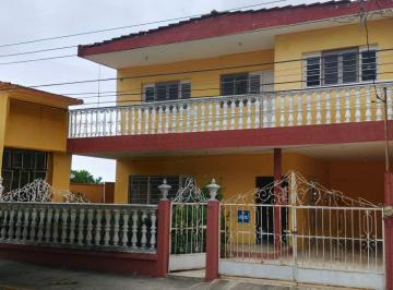 Casa de 5 habitaciones, Veracruz · Casa en Venta Fraccionamiento Reforma de Calle a Calle Av Principal Para Remodelar.