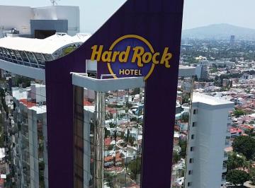 0813f62c4b753caac1fc7342242c1ab155e32a17140671cb9876dc441bd8e8a1 · Depto en Iconia Hard Rock Gdl | Vida de Resort Todos Los Días