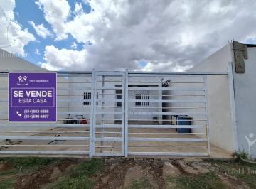Casa · 70m² · 2 Recámaras · 2 Estacionamientos · Casa Col. Los Huizaches