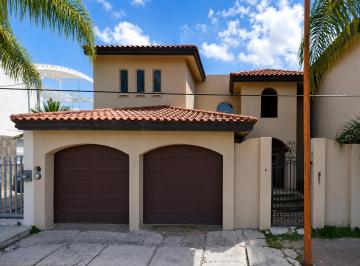 Casa de 8 habitaciones, Celaya · Casa en Venta Celaya Guanajuato