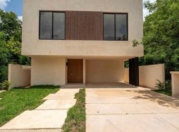 353dbc248ae462a0811ae668b42384573e081c3469bfc1af51826f61e696a5a3 · Casa en Venta en Privada Provincia Club de Golf
