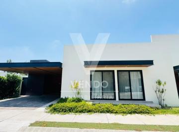 Casa · 3 Recámaras · 2 Estacionamientos · Se Renta Casa en Magno Residencial