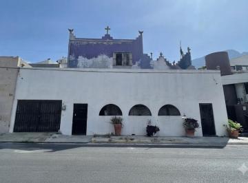1 · Casa en Venta en Las Cumbres 2do Sector, Monterrey