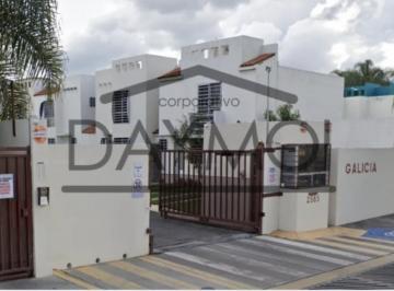Casa de 2 habitaciones, Zapopan · Casa en Av Guadalajara # 2565, Col. Altus Quintas, C. p.45200, Zapopan, Jalisco.