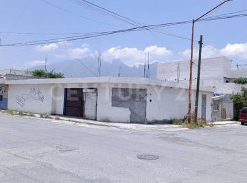 Quinta · 185m² · Quinta Real de Capellania en Garcia, N. L.