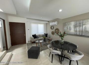 Casa · 108m² · 3 Recámaras · 2 Estacionamientos · Casa en Venta en Zaru | Espacios Amplios y Funcionales Rah2894