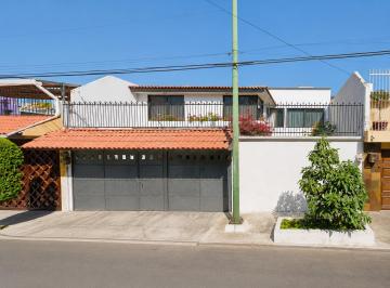 Casa de 4 habitaciones, Venustiano Carranza · Casa en Venta en Jardin Balbuena Venustiano Carranza Ciudad de Mexico