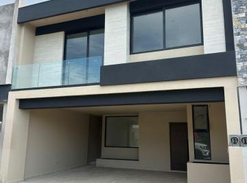 Casa · 169m² · 3 Recámaras · 2 Estacionamientos · Casa - El Vergel