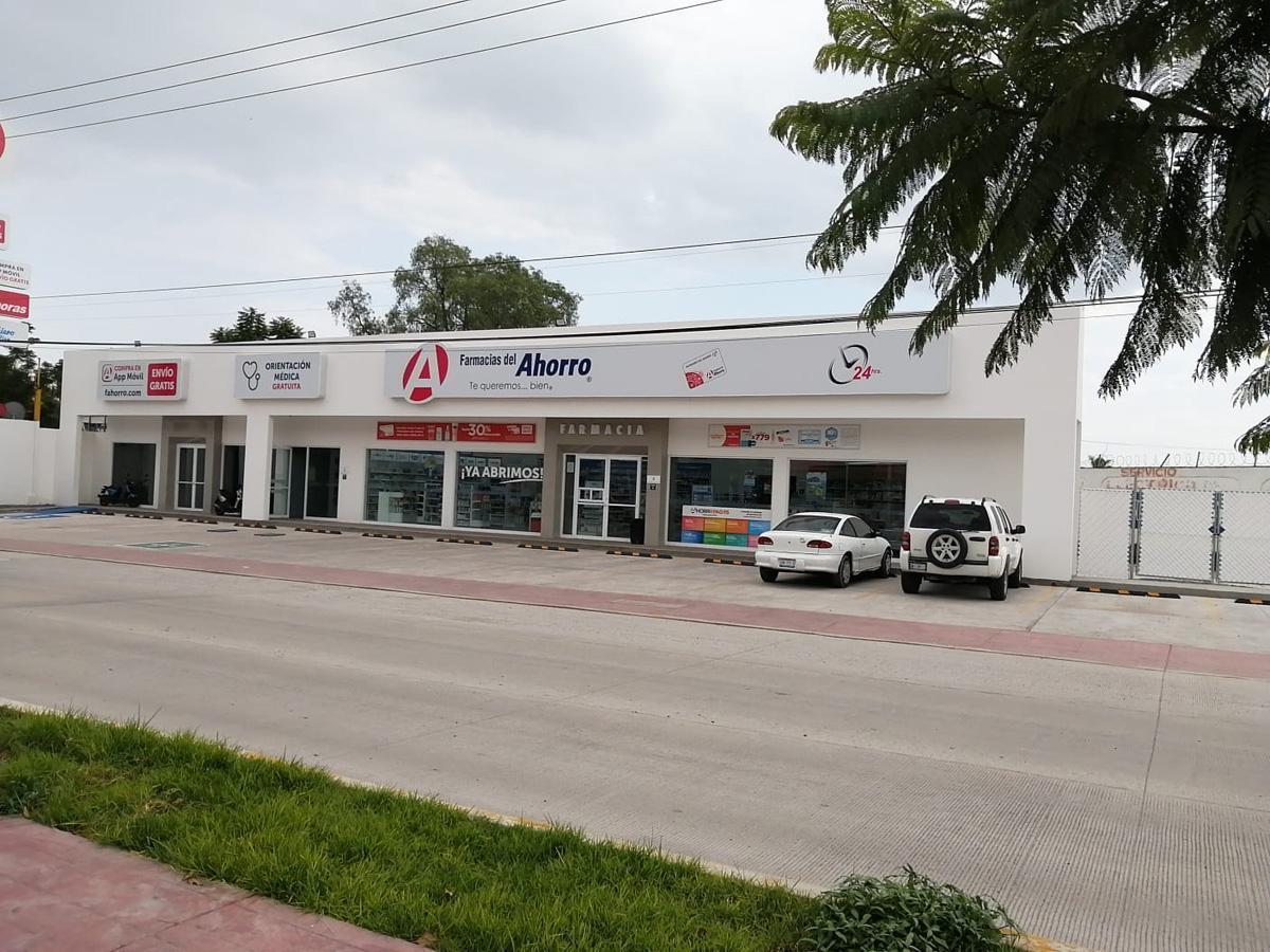 Local en San Francisco del Rincón con Estacionamiento