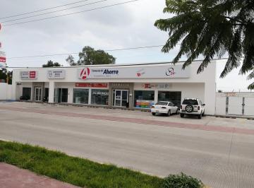 Local comercial · 114m² · 8 Estacionamientos · Local en San Francisco del Rincón con Estacionamiento