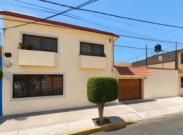 Casa de 4 habitaciones, Venustiano Carranza · Venta de Casa en La Venustiano Carranza Ciudad de Mexico