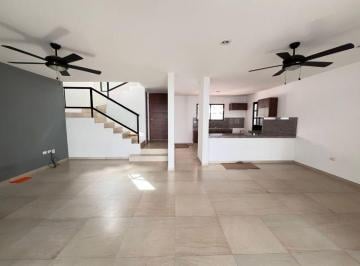 Casa de 3 habitaciones, Mérida · Casa en Renta en Santa Gertrudis Copó en Mérida con 3 Habitaciones y Alberca