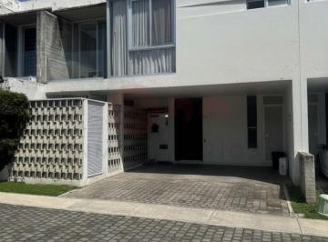 Casa de 3 habitaciones, Zapopan · Casa en Renta en Ciudad Granja, Zapopan, Jalisco