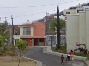 Casa de 3 habitaciones, San Pedro Tlaquepaque · Casa Habitación Adjudicada en Residencial El Tapatio San Pedro Tlaquepaque Jalisco