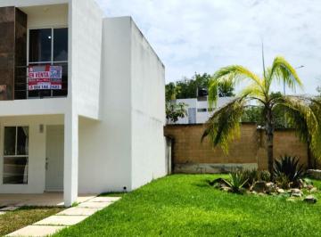 Casa de 2 habitaciones, Solidaridad · Casa en Palmas Turquesa 2 Recámaras, 2.5 Baños Dentro de Privada por $1,750,000