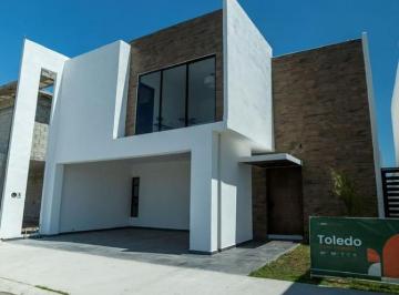 Casa · 252m² · 2 Recámaras · Casa de 3 Recamaras en Fraccionamiento Villas del Renacimiento en Torreon Coahuila