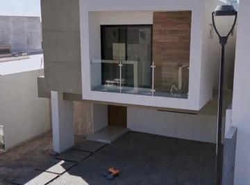 Casa · 219m² · 3 Recámaras · 2 Estacionamientos · Casa en Residencial Palma Real