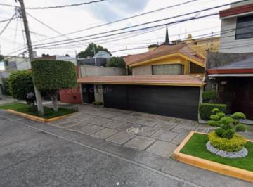 Casa de 5 habitaciones, Naucalpan de Juárez · Casa en Ciudad Satélite, Naucalpan, Edo. Méx