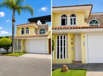 Casa de 2 habitaciones, Zapopan · Casa en Venta – Amplios Espacios y Excelente Estado