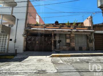 Casa · 267m² · 4 Recámaras · 1 Estacionamiento · Casa en Venta Anzures Puebla Mexico
