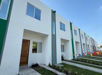 Casa · 90m² · 3 Recámaras · 1 Estacionamiento · Casas en Venta en Dorado Real, Zona Tejeria, Veracruz Puerto