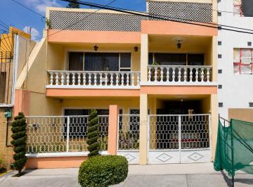 Casa de 3 habitaciones, Tlalnepantla de Baz · Casa en Venta en La Romana, Tlalnepantla de Baz
