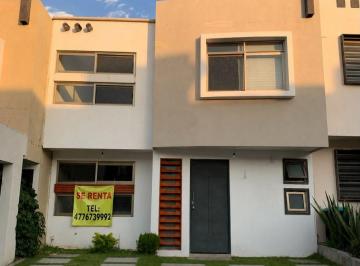 Casa en condominio de 3 habitaciones, León · Casa en Renta en Fracc Porton Cañada Cerca de Puerta Bajio Antorcha