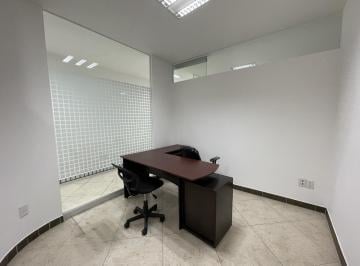 Oficina · 130m² · 2 Estacionamientos · Oficina en Renta en Interlomas