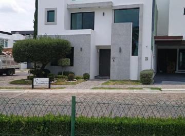 Casa de 3 habitaciones, San Andrés Cholula · Parque La Castellana, Lomas de Angelópolis 2