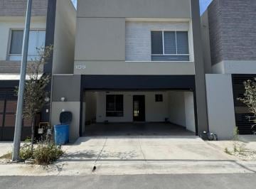 Casa · 184m² · 3 Recámaras · 2 Estacionamientos · Venta de Casa en Torento Residencial Apodaca, N. L.