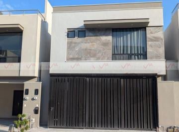 Casa · 186m² · 3 Recámaras · 2 Estacionamientos · Casa en Renta en Cerradas Concordia