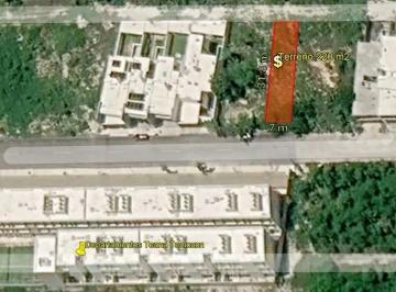 Terreno / Lote · 220m² · Terreno en Venta con Frente a 2 Calles en Temozón Norte, Mérida Yucatán. - (4)