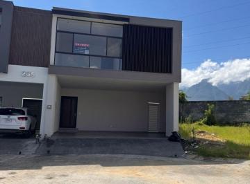 Casa de 3 habitaciones, Santiago · Casa en Venta en Altares Residencial