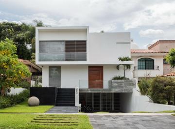 Casa de 3 habitaciones, Zapopan · Casa Moderna en Venta en San Raymundo, Valle Real
