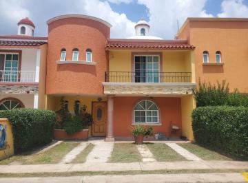 Casa de 3 habitaciones, San Juan del Río · Hermosa y Amplia Casa en Fraccionamiento Residencial