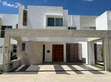 Casa de 3 habitaciones, Aguascalientes · Casa en Venta en San Telmo Residencial Excelente Ubicación y Equipamiento