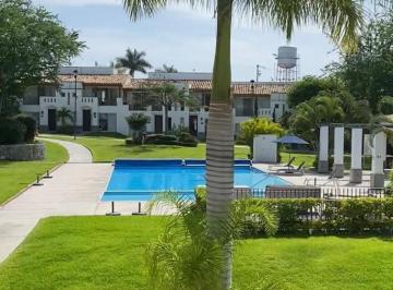 Casa en condominio · 3 Recámaras · 1 Estacionamiento · Casa en Renta Para Fin de Semana o Vacacional