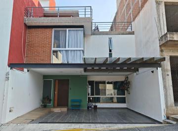 Casa en Renta de 3 habitaciones Fraccionamiento Morada del Quetzal · Totalmente Amueblada en Fracc. Morada del Quetzal