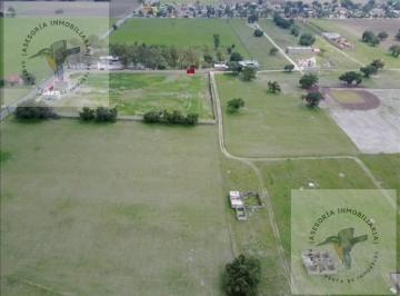 Terreno / Lote · 5704m² · Terreno Comercial 5707 m con Servicios en Santa María, Zumpango Estado de México