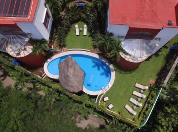 Casa · 721m² · 6 Recámaras · 5 Estacionamientos · Casa - Club de Golf San Gaspar