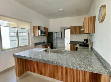 1 · Casa en Renta en Valle Hermoso Saltillo | 5 Recámaras con Baño | Ideal Para Empresas y Ejecutivos