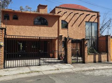 Casa · 650m² · 4 Recámaras · 4 Estacionamientos · Casa en Campestre del Laco Cuautitlan Izcalli