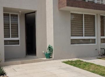 Casa en condominio de 3 habitaciones, El Marqués · Renta Casa Zakia