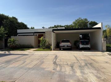 34154a45fe0af36e564bce27f83d41bfe775f3869da3a625532947e09c4198db · Casa en Venta en Mérida, Privada Rocío Country Living, Tamanché