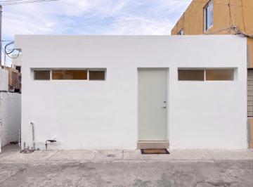 Fachada · Casa Remodelada 2026 | 1 Planta en Centro de Guadalupe | Cerca de Morones Prieto