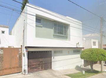 Casa de 3 habitaciones, León · Gran Casa en Valle Campestre en León Guanajuato
