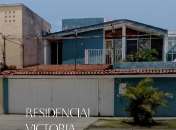 Casa de 3 habitaciones, Guadalajara · Propiedad con Dictamen Para Proyecto Vertical de Hasta 4 Nivelesa | 5 Min de Plaza del Sol